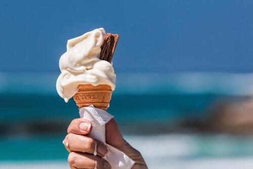 ice-cream-g750fa2291_1280.jpg